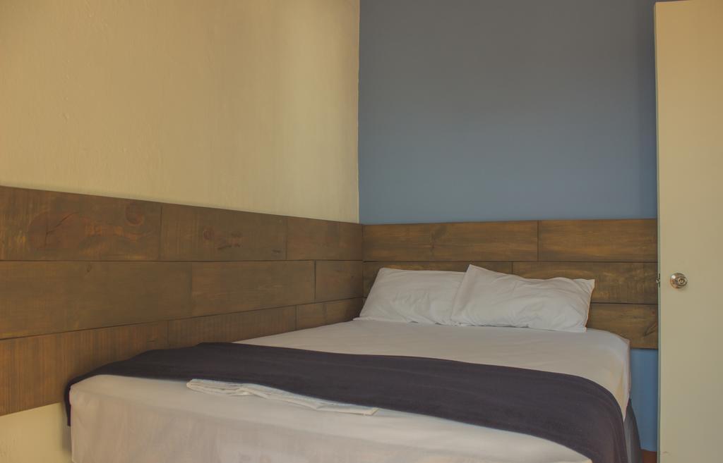 Somos Hostal Antigua Room photo